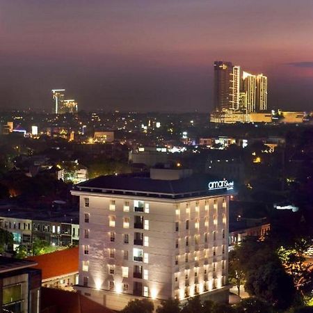Amaris Hotel Darmo Surabaya Kültér fotó